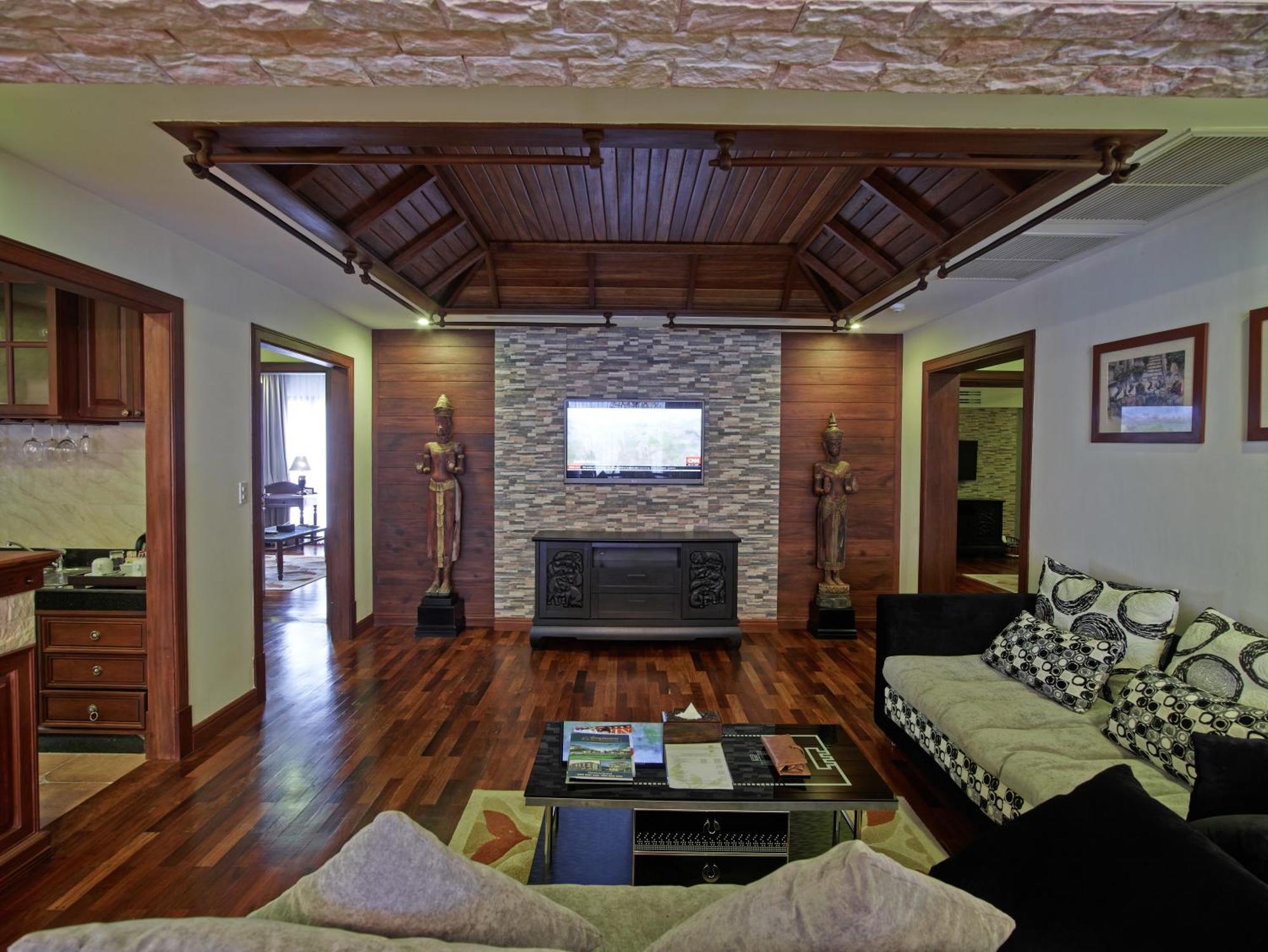 Palace Residence & Villa Siem Reap Quarto foto